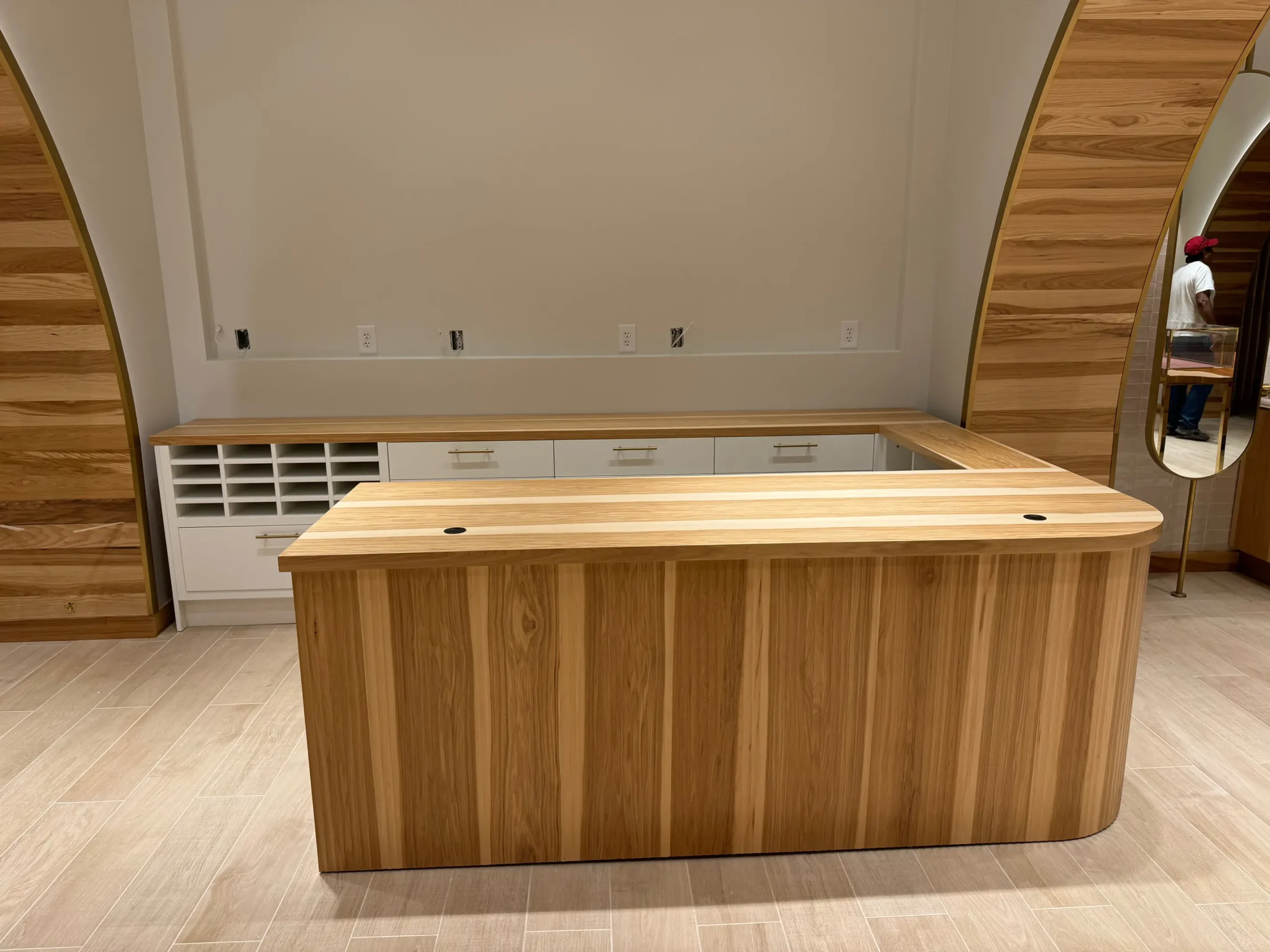 Kendra Scott - Peach Tree, GA 6